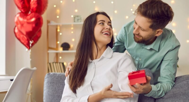 Top 25 Valentine’s Gift for Her – Thoughtful & Romantic Ideas